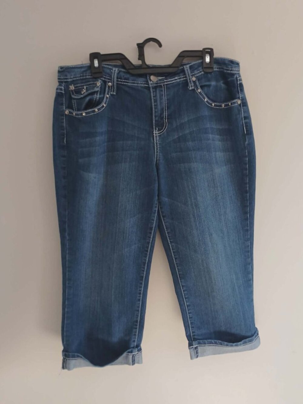 Earl Jean denim capri women size 14